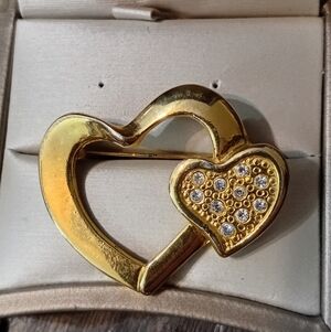 Gold Toned Heart Brooch with Crystals